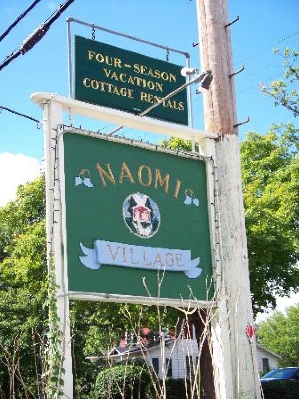 Naomi Village Resort