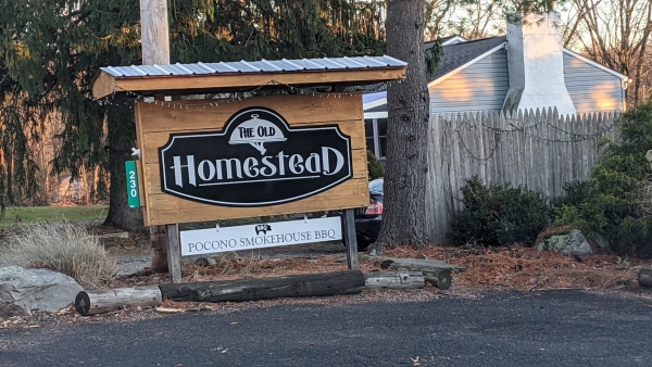 The Old Homestead - Pocono Smokehouse BBQ