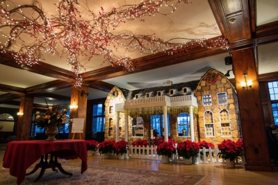 Skytop Hotel: 2021 Top 25 Historic Hotels of America Most Magnificent Gingerbread Displays